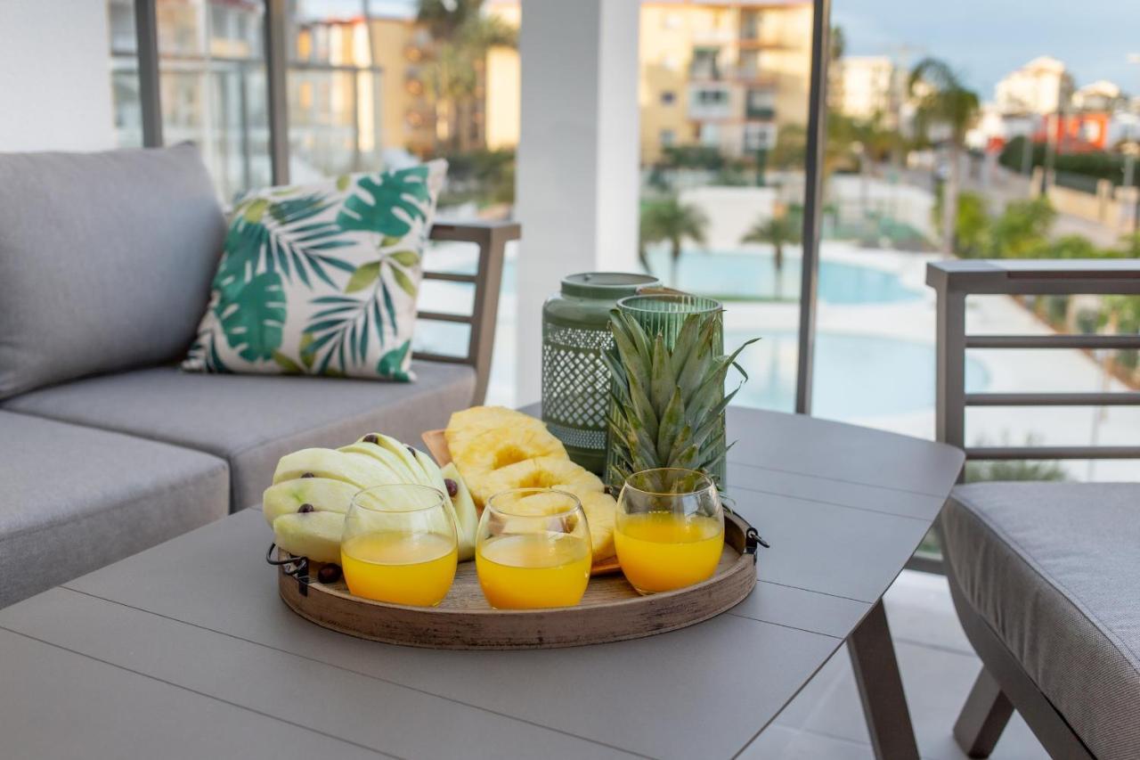 Sunny Apartment In Denia With Outdoor Swimming Pool And Garage Parking Place Included, 300M From The Sandy Beach Exteriér fotografie