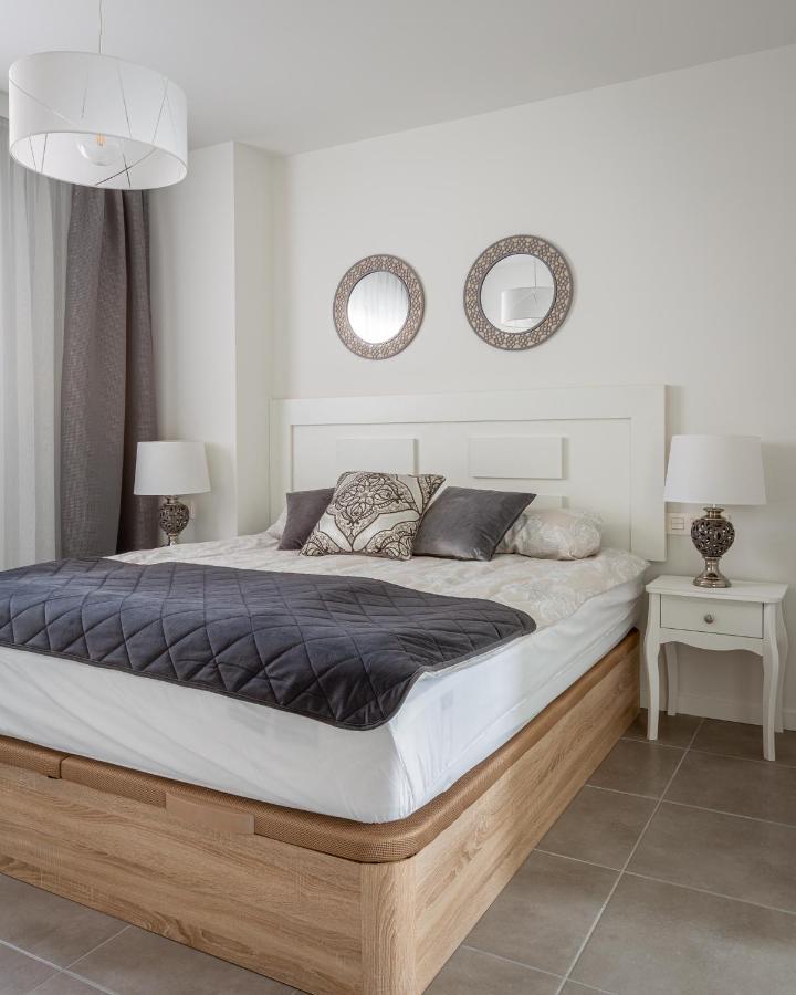 Sunny Apartment In Denia With Outdoor Swimming Pool And Garage Parking Place Included, 300M From The Sandy Beach Exteriér fotografie