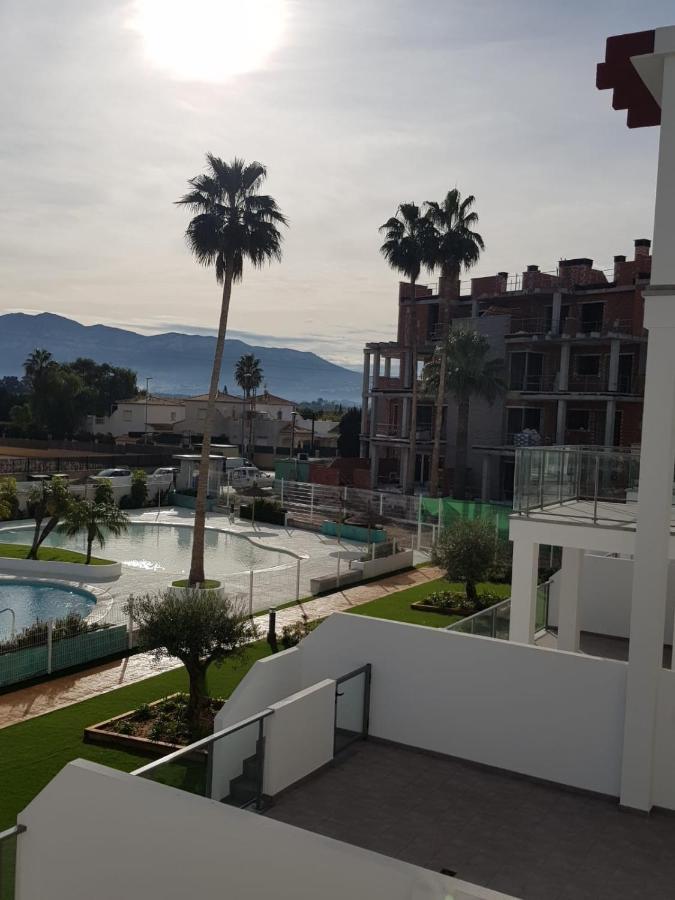 Sunny Apartment In Denia With Outdoor Swimming Pool And Garage Parking Place Included, 300M From The Sandy Beach Exteriér fotografie